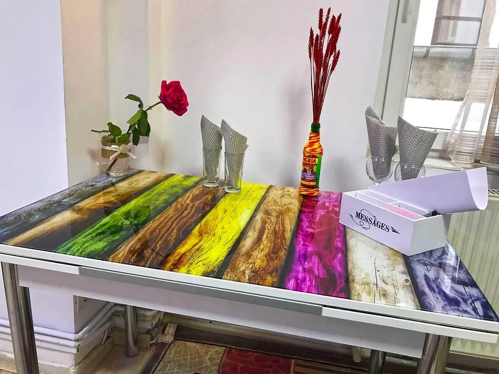 Victoriei Square Apartment Bucharest